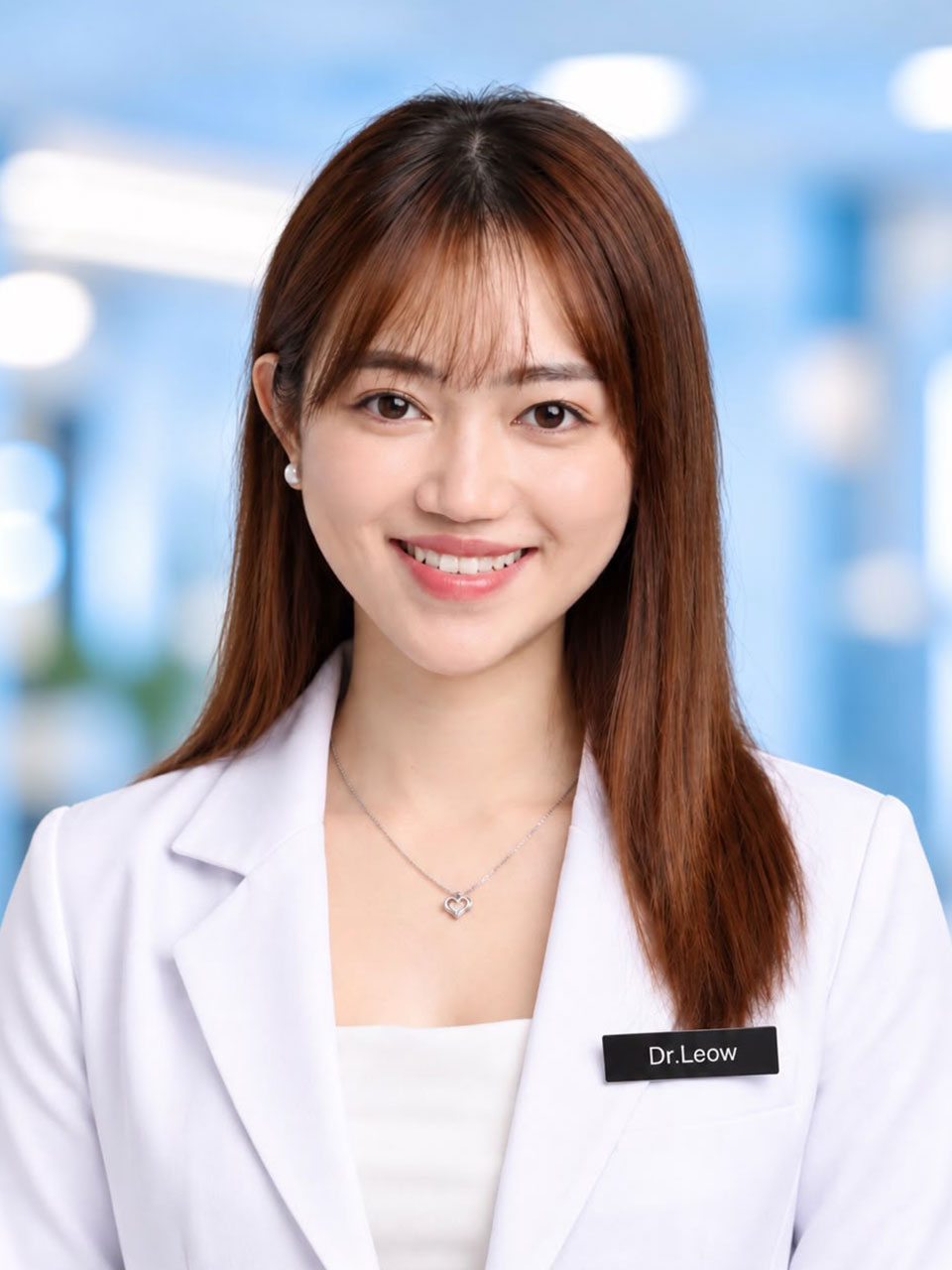 Dr. Leow Yi Xian(Dentist)